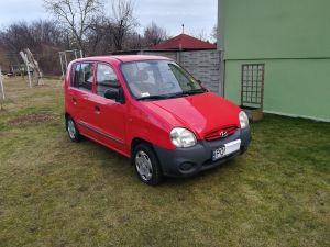 kliknij by zobaczyć powiększenie Hyundai Minivan